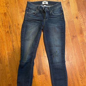 PAIGE Petite 23W Skinny Jean